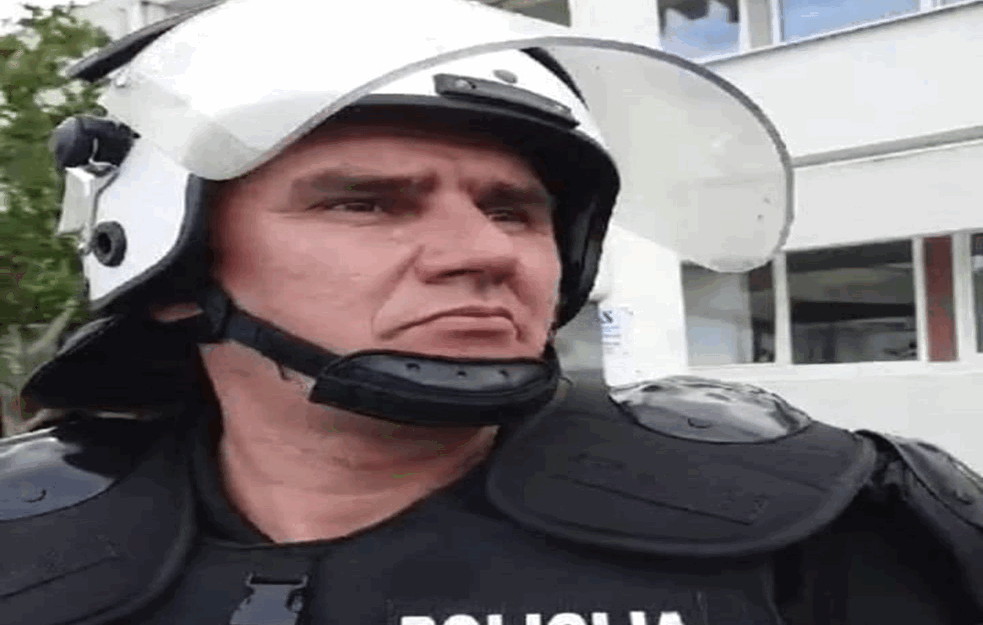 STAO NA STRANU NARODA: Policajac Boris Janković dao OTKAZ u policiji zbog dešavanja u Budvi.